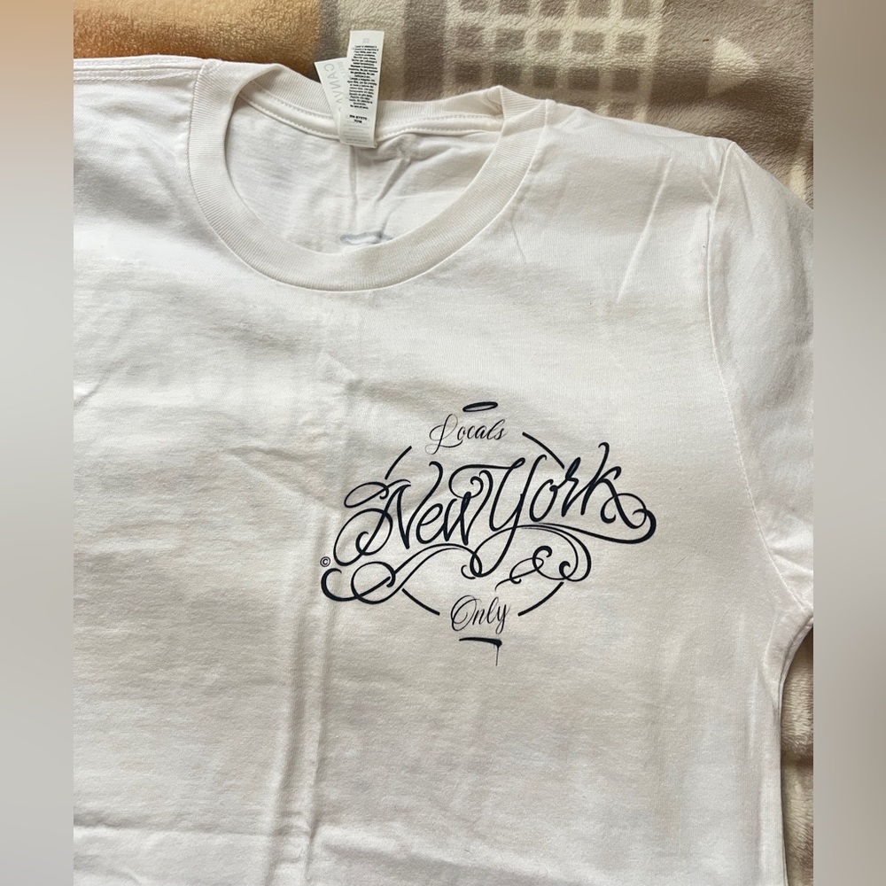 New York T shirt Locals Only XS